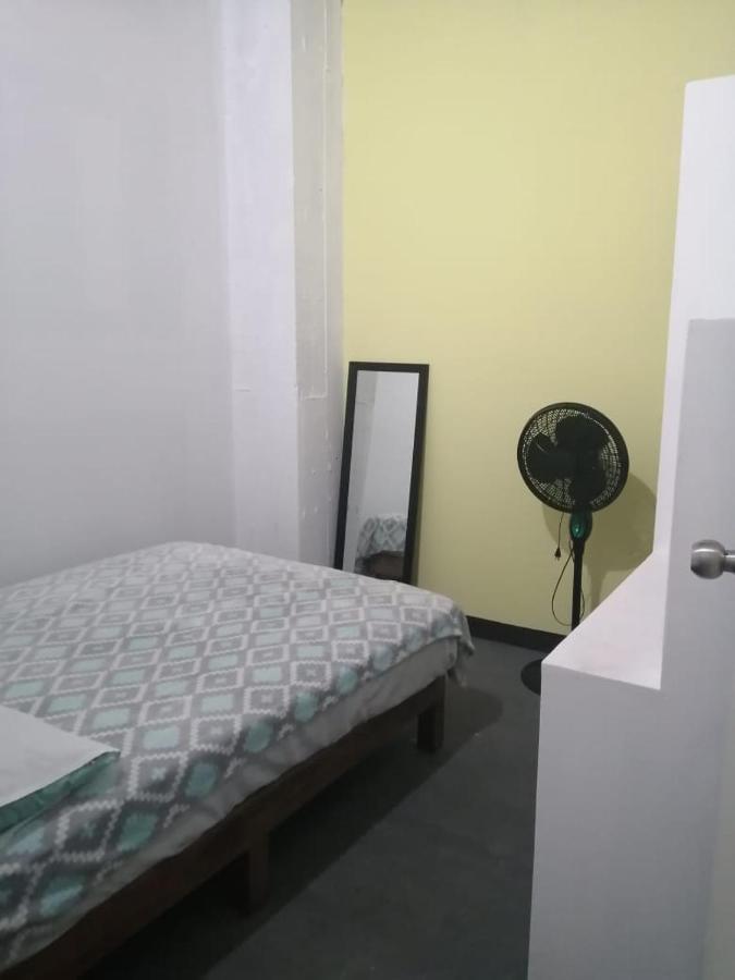Hostal Bahia Acapulco Bagian luar foto