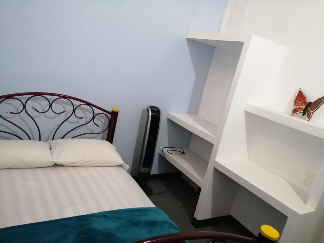 Hostal Bahia Acapulco Bagian luar foto