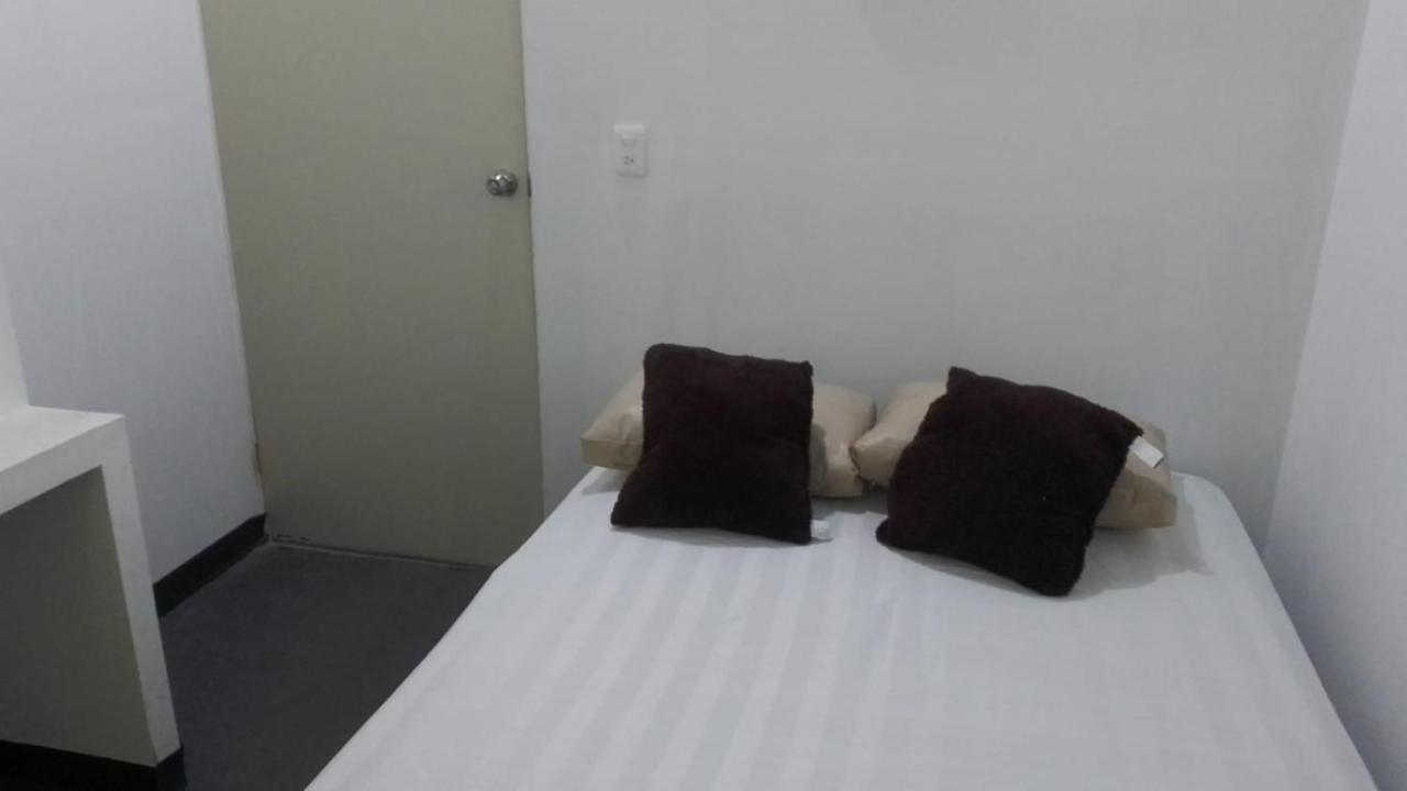 Hostal Bahia Acapulco Bagian luar foto