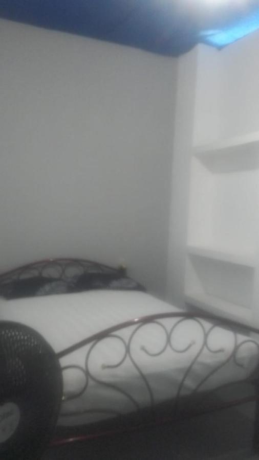 Hostal Bahia Acapulco Bagian luar foto